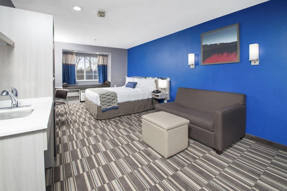 Microtel Inn & Suites By Wyndham Bethel/Danbury Eksteriør bilde