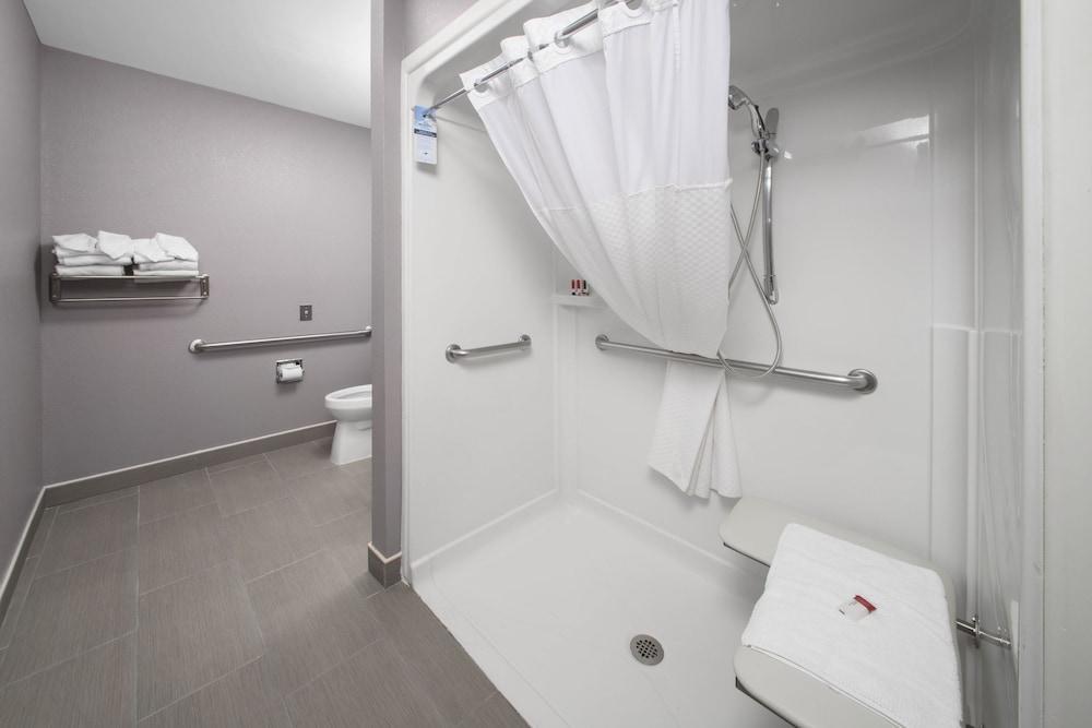 Microtel Inn & Suites By Wyndham Bethel/Danbury Eksteriør bilde