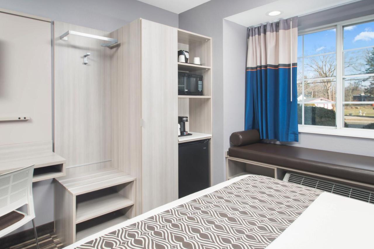 Microtel Inn & Suites By Wyndham Bethel/Danbury Eksteriør bilde