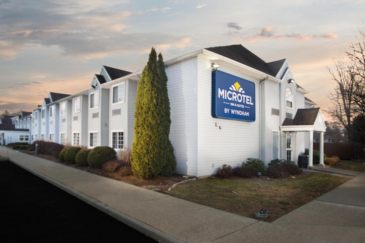 Microtel Inn & Suites By Wyndham Bethel/Danbury Eksteriør bilde