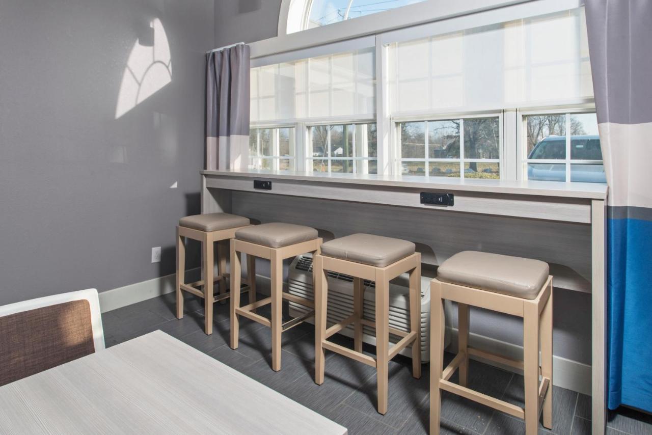 Microtel Inn & Suites By Wyndham Bethel/Danbury Eksteriør bilde