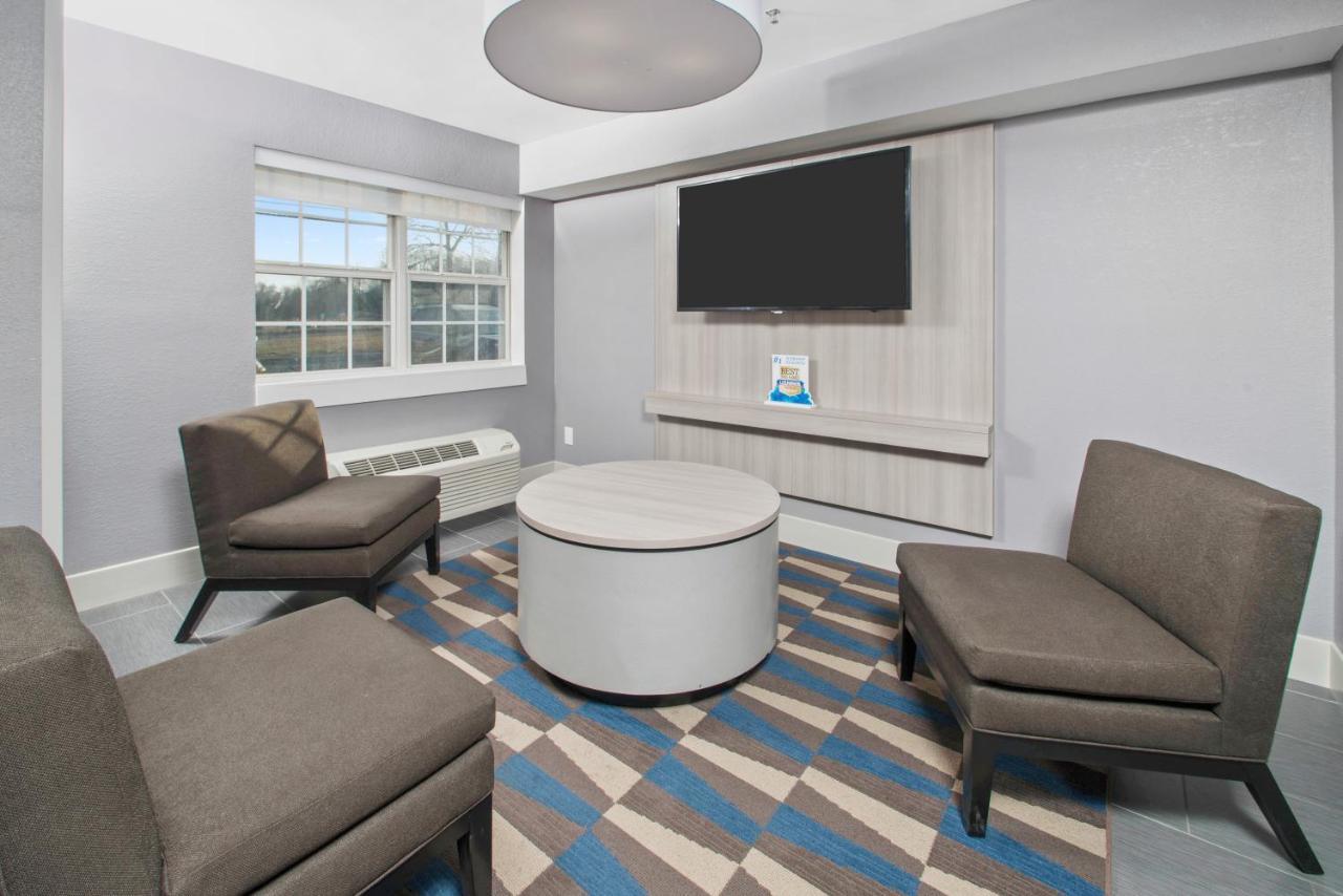 Microtel Inn & Suites By Wyndham Bethel/Danbury Eksteriør bilde